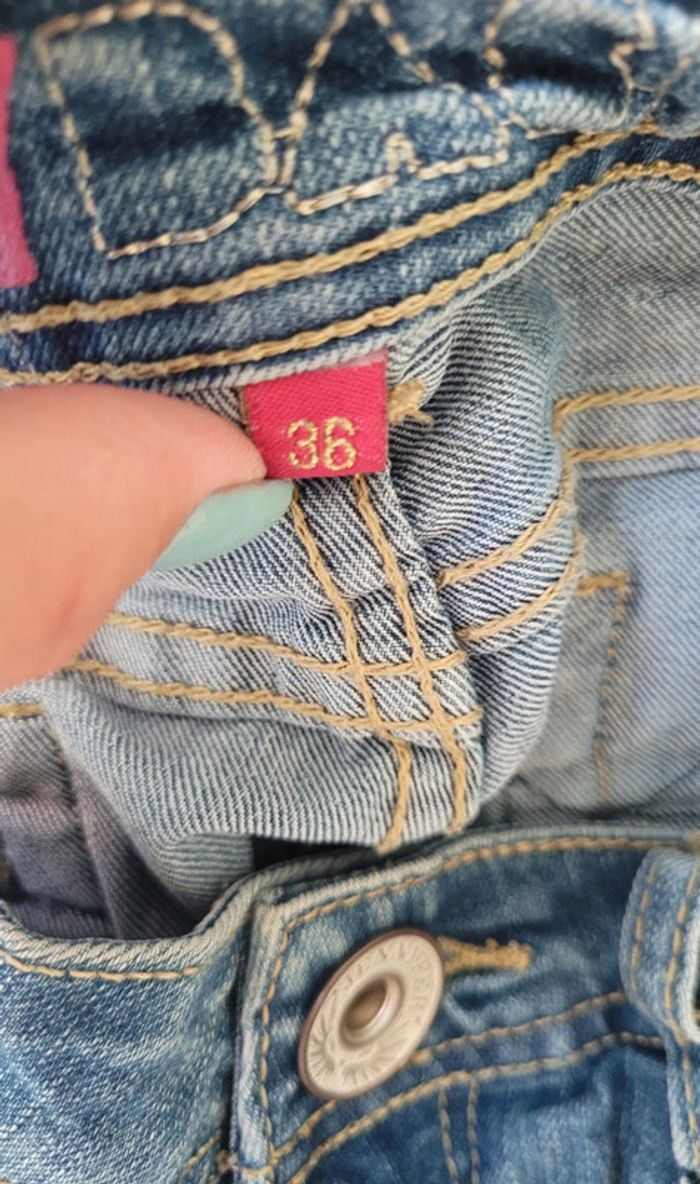 Minishort neuf Jennyfer taille 36 - photo numéro 3