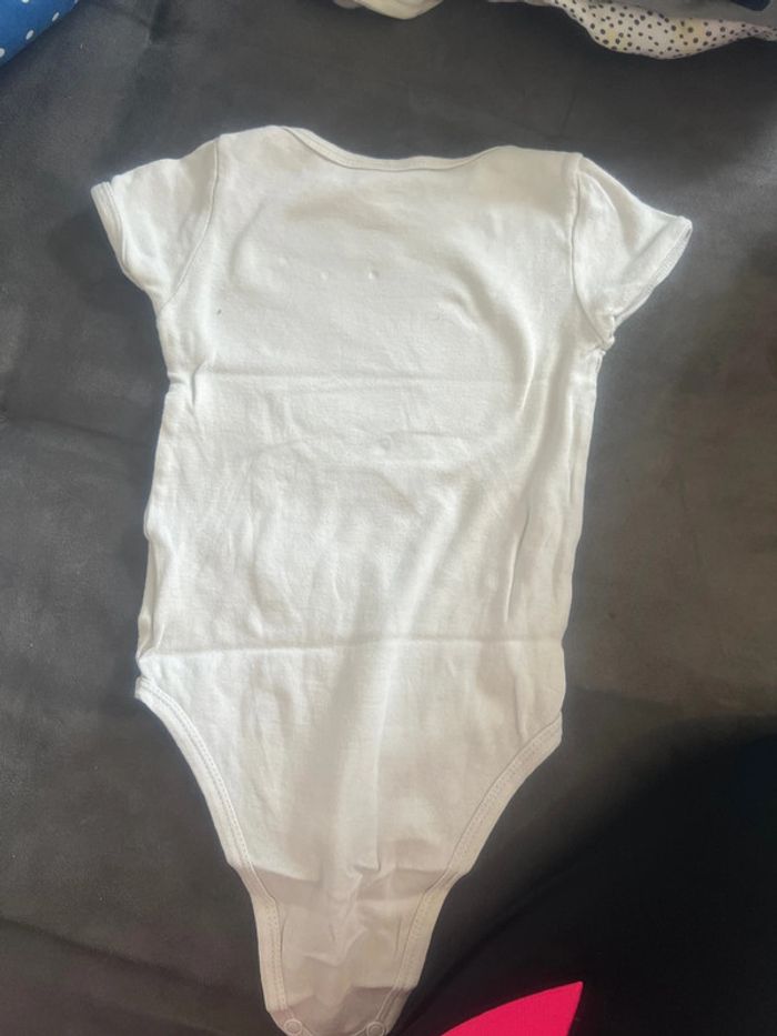 Bodies - photo numéro 2