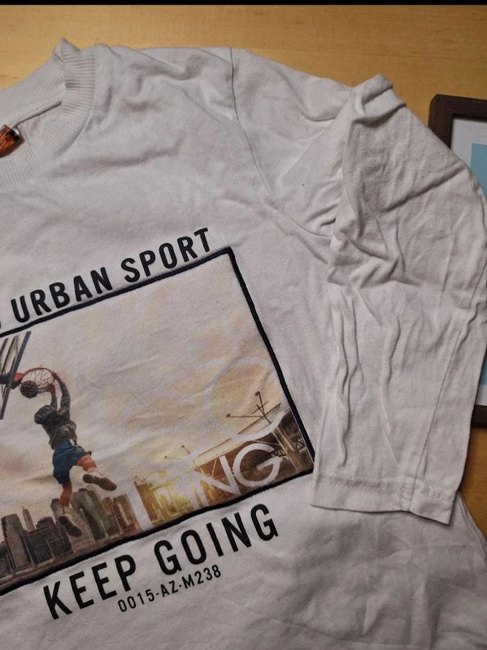 T-shirt manches longues pour garçon taille 8ans marque tape à l'œil très bon état - photo numéro 3