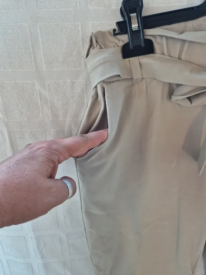 pantalon beige taille 36 - photo numéro 2