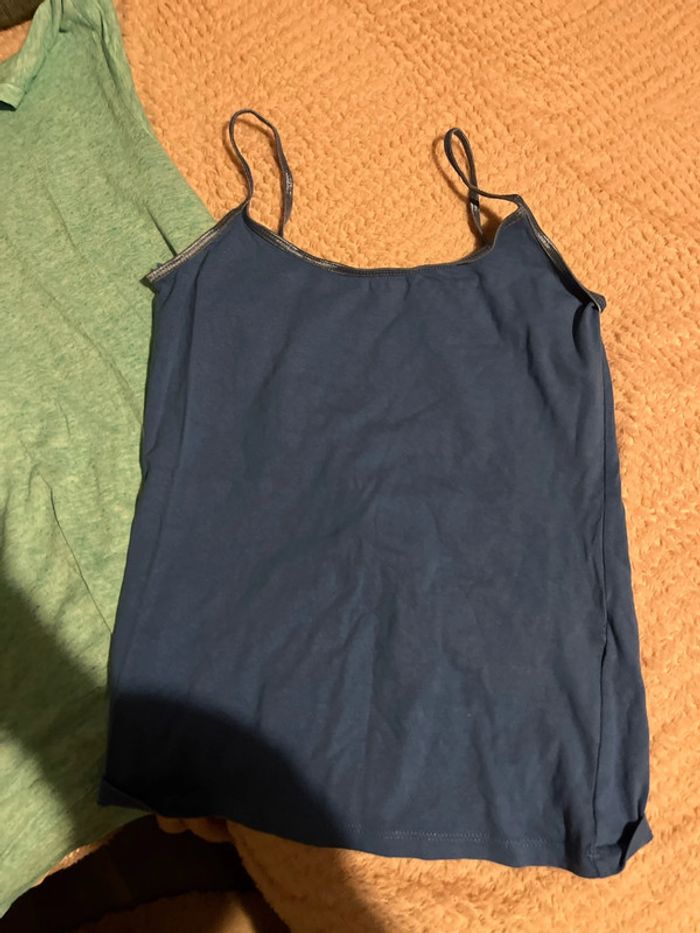 T-shirt taille XS - photo numéro 2