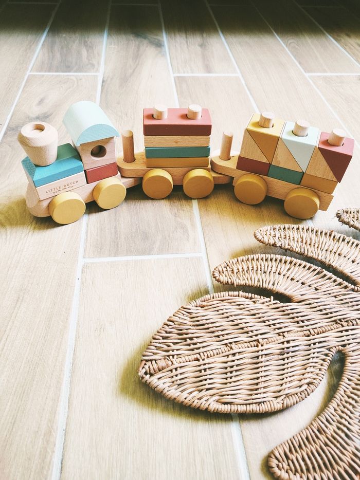 🚂Train blocs à empiler Pure et Nature en bois marque Little dutch - photo numéro 2