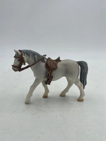 Figurine Schleich cheval + selle 13 x 9 cm