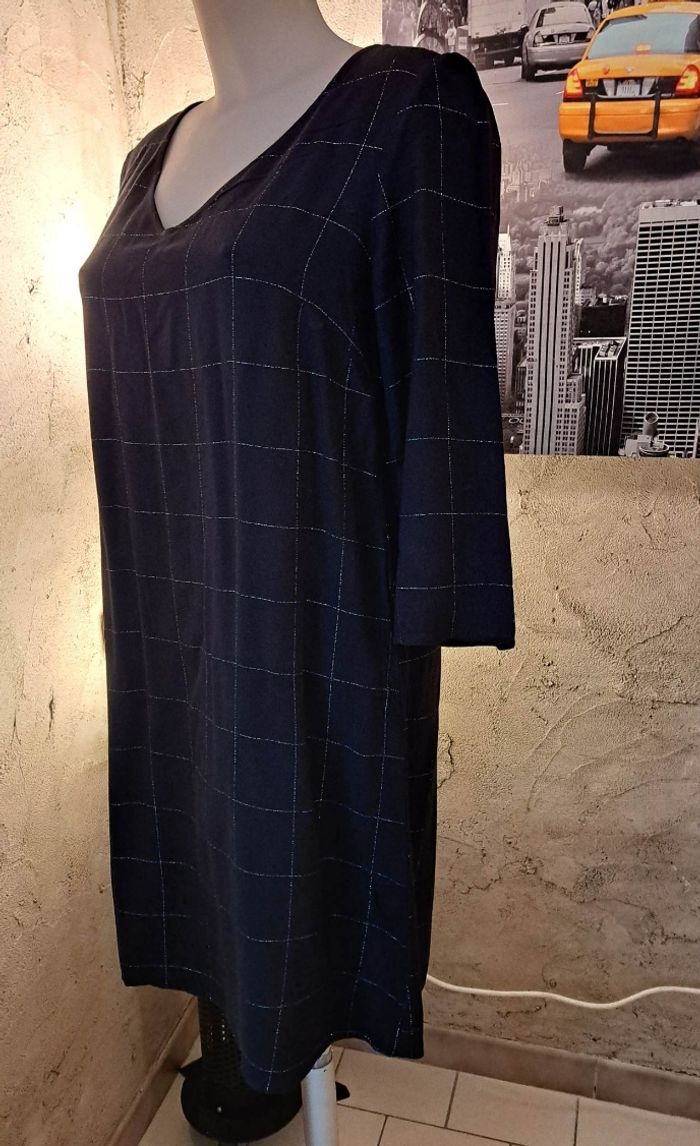 Robe droite - photo numéro 2