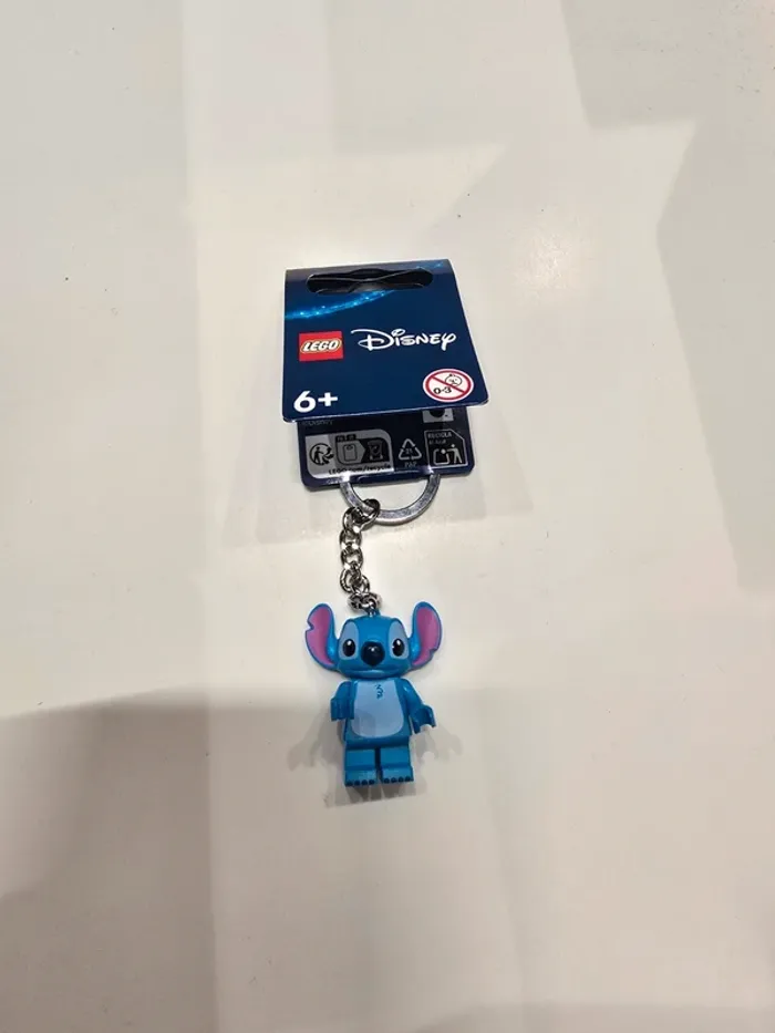 Porte clef stich lego