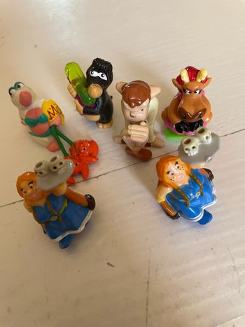 Lot figurine vintage kinder