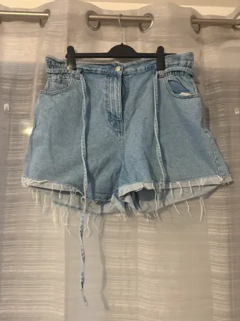Short court en jeans