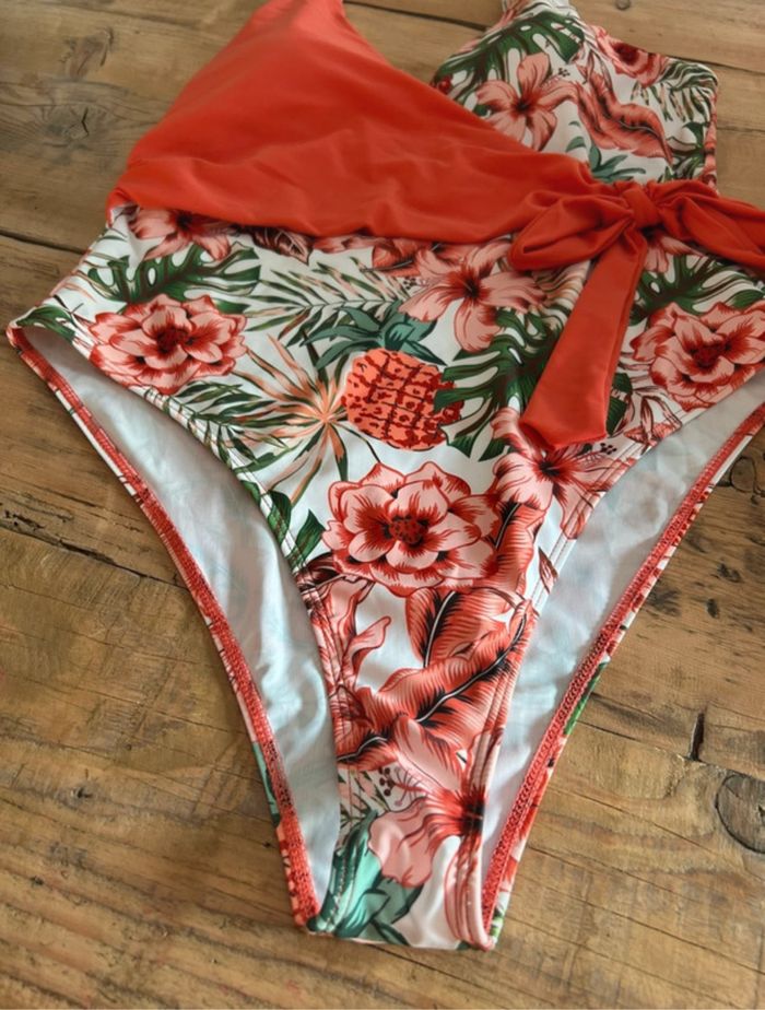 Maillot de bain 1 pièce - photo numéro 3