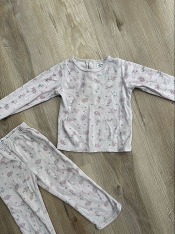 Pyjama deux pièces fille taille 36 mois
