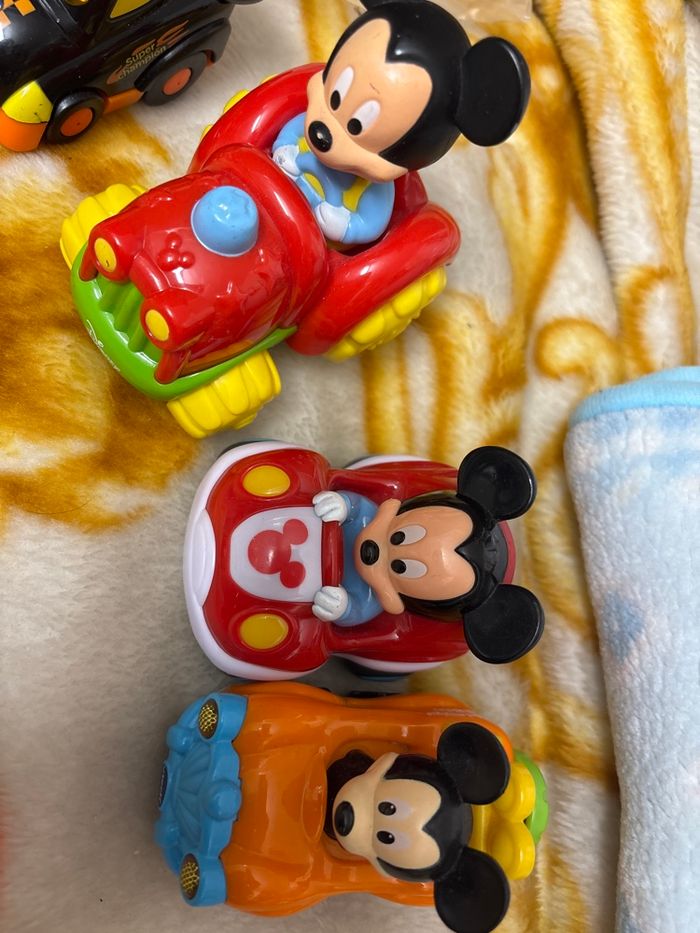 Lot de 3 voitures Mickey - photo numéro 2