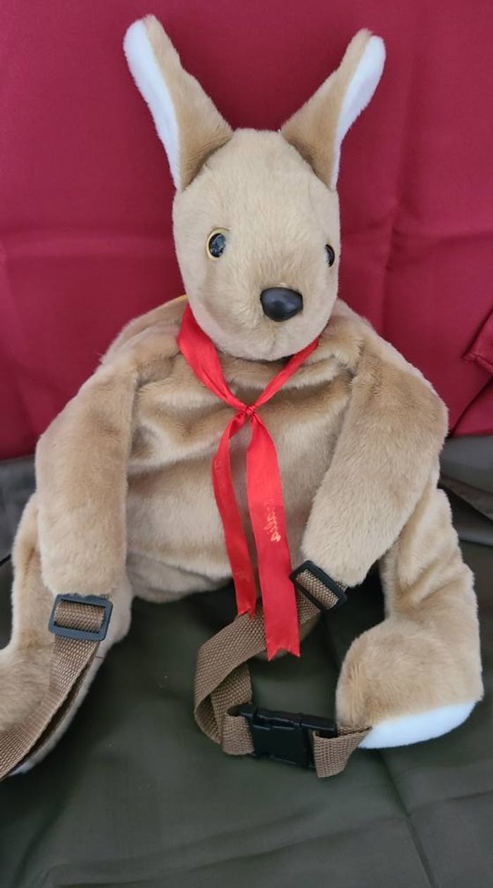 Sac à dos peluche kangourou (Australie)