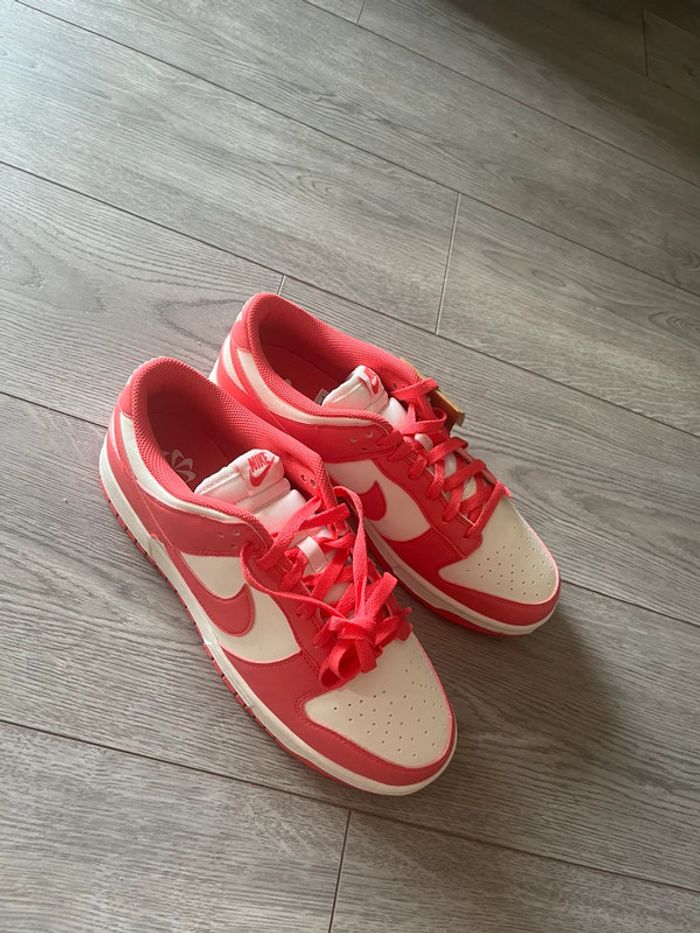dunk low roses neuves - photo numéro 3