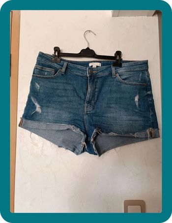 Short jean court