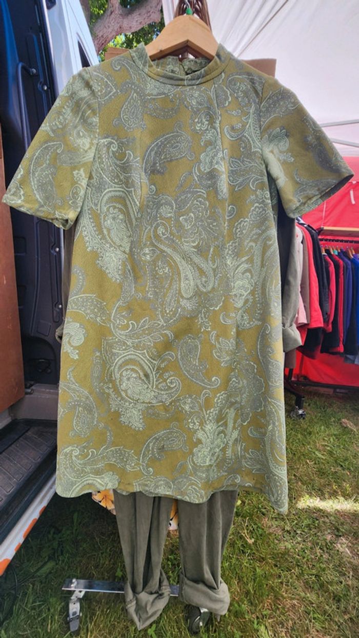 Superbe robe a motifs cachemire annees 70's