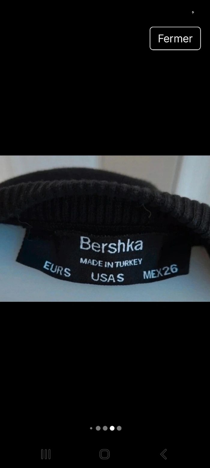 Sweat a volants à manches longues de chez bershka