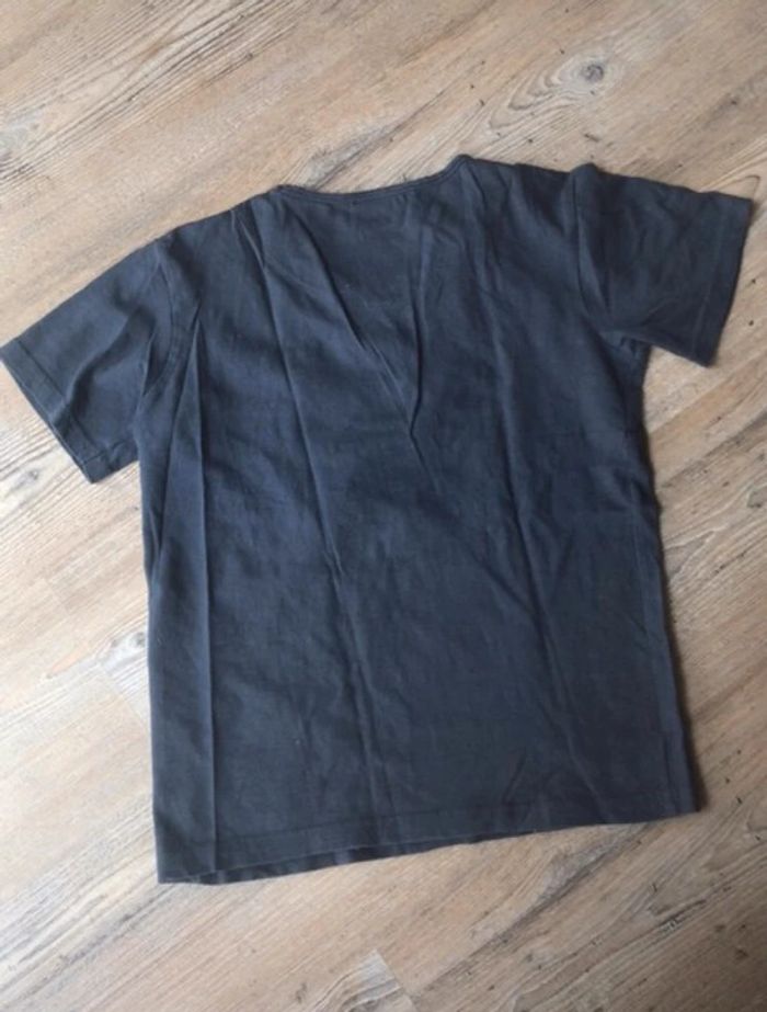 Teeshirt gris - photo numéro 3