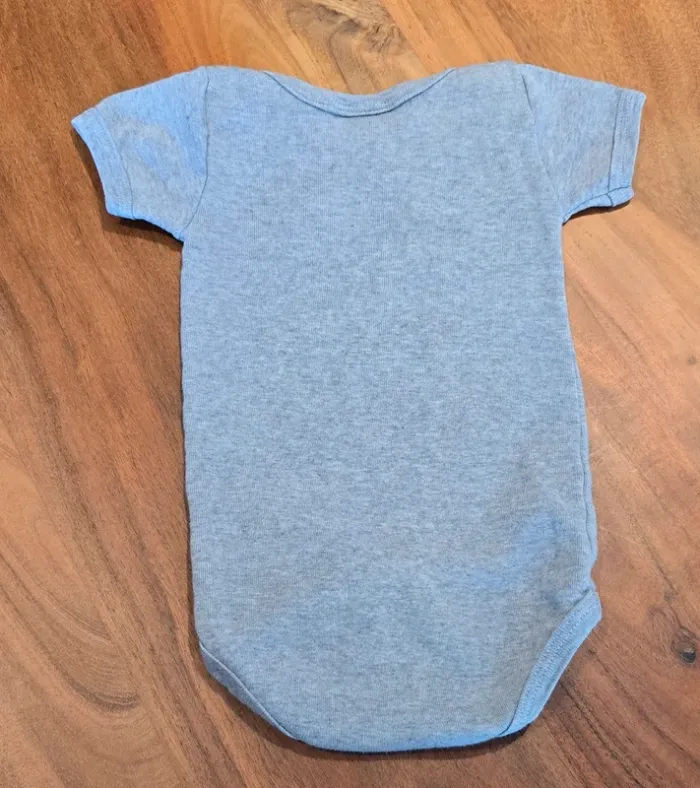Body Petit Bateau gris - Taille 6 mois - photo numéro 4