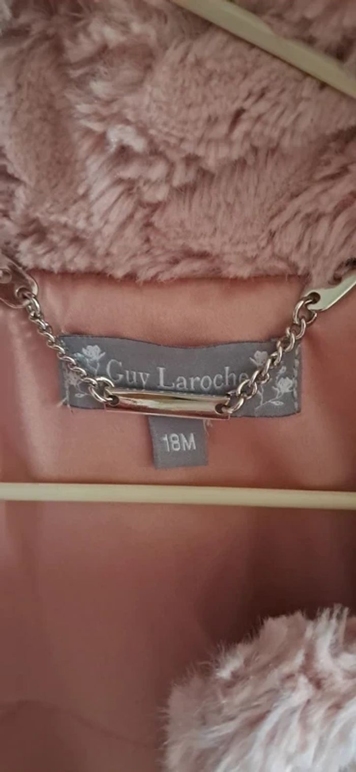 Veste fourrure fille -18 mois Guy Laroche comme neuf - photo numéro 10