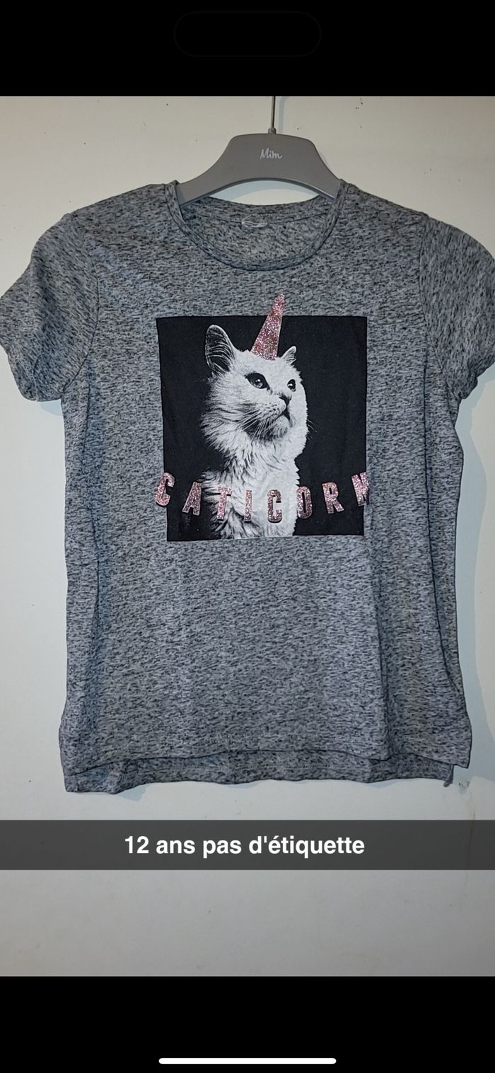 TEE shirt