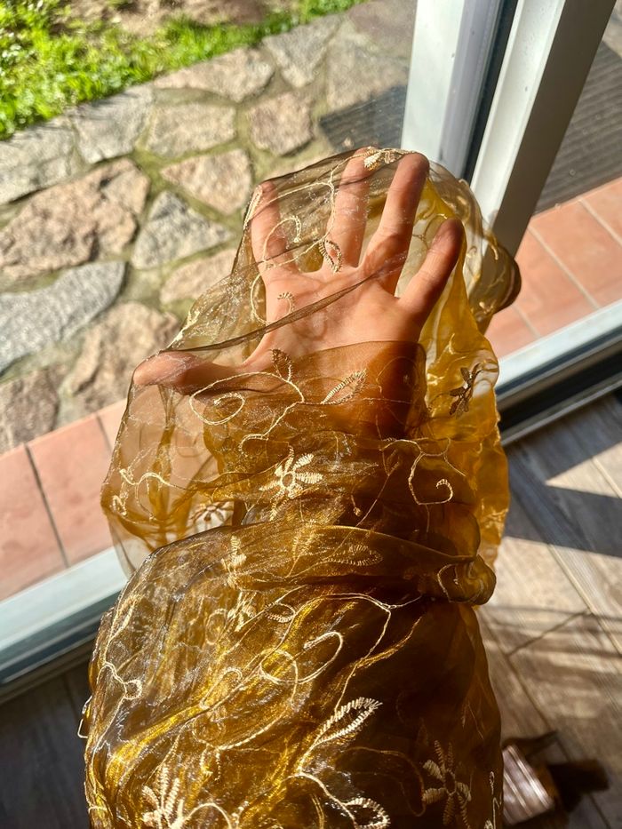 Paire de voilages marron brodés motif fleurs- Très bon état - photo numéro 10