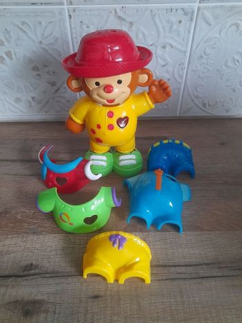 Singe Vtech à habiller