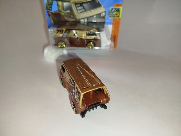 Hot Wheels VW T3 Custom 2025 - photo numéro 6