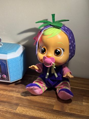 Cry babies tutti frutti en TBE 30cm