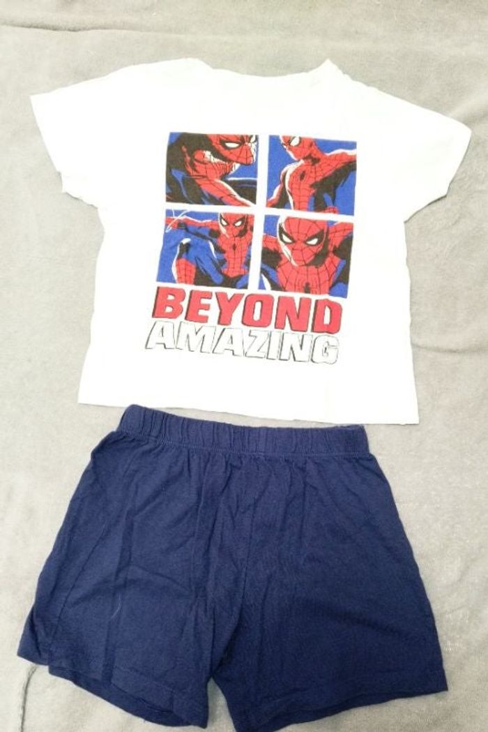 Pyjama short marvel 4-5 ans