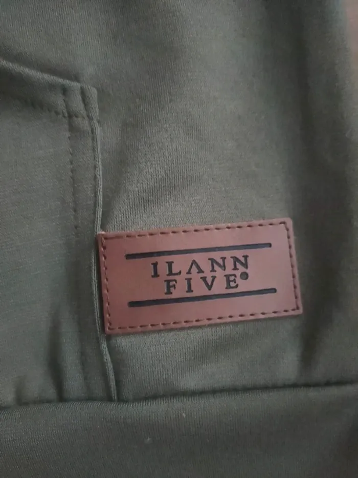 Pull uni kaki clair homme S poches ilannfive neuf étiquette. - photo numéro 3