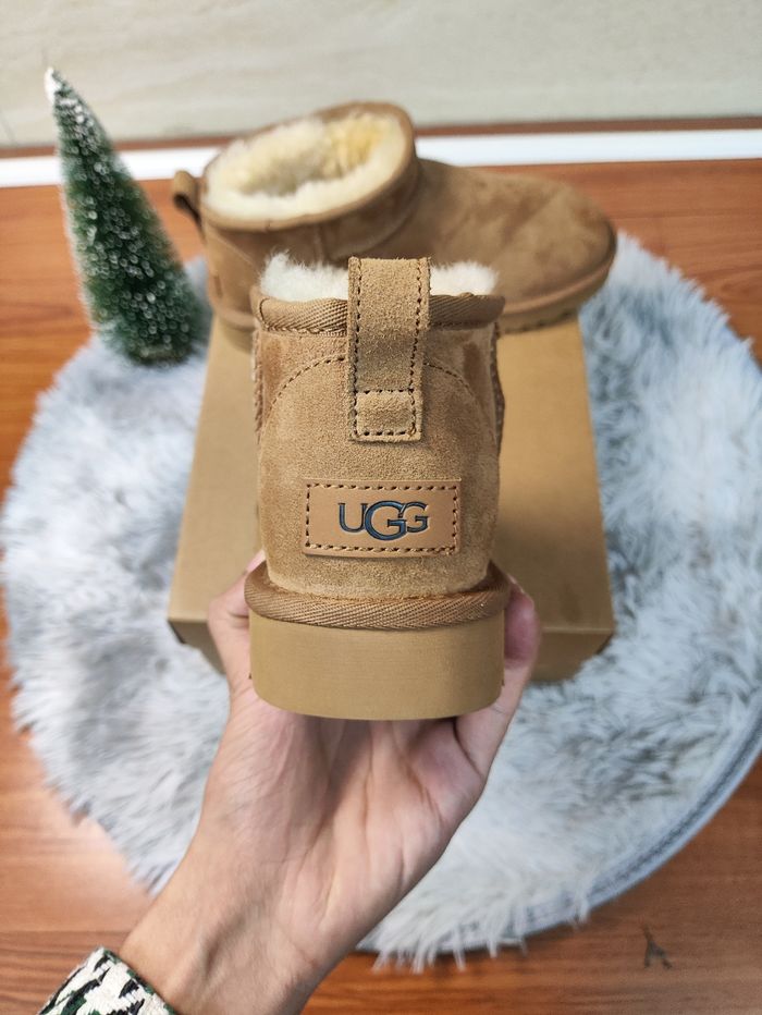 Originais Bottes UGG Classic Ultra Mini Bordeaux 39 - photo numéro 4