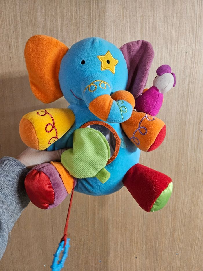 Éléphant sensoriel