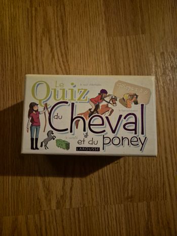 Boite de quiz sur l’équitation en tres bon état