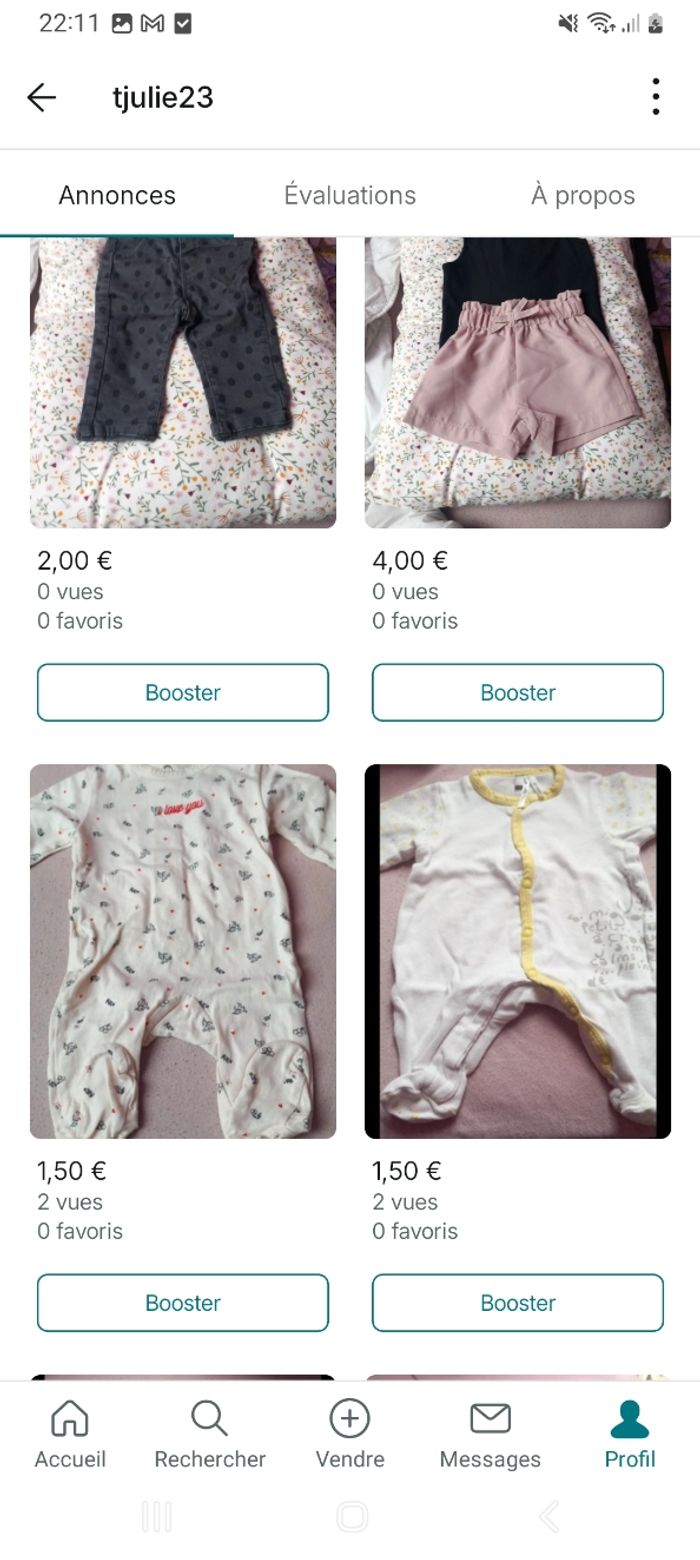 Lots vetement bebe 1 mois à 3 mois  chaussette crème de change et plein d'autre choses - photo numéro 8