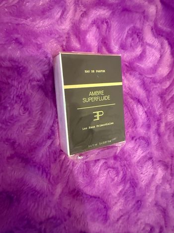 Ambre superfluide neuf