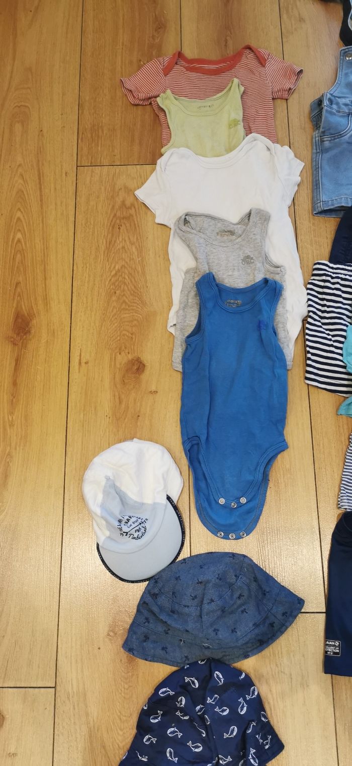 Lot vêtements  garçon été 12 mois - photo numéro 2