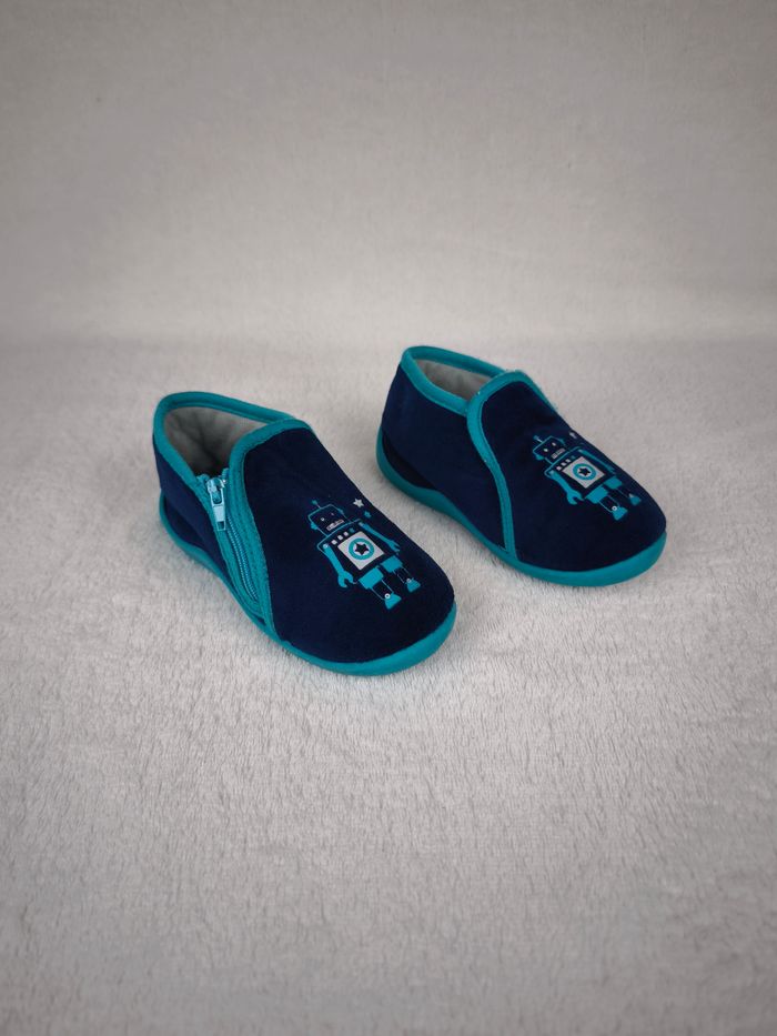Chaussons Robot garçon pointure 25 - photo numéro 8