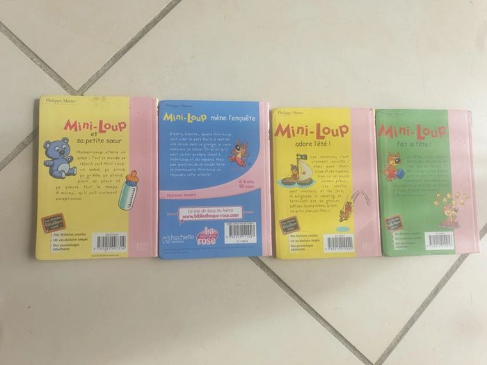 Livres bibliothèque rose mini loup - photo numéro 2