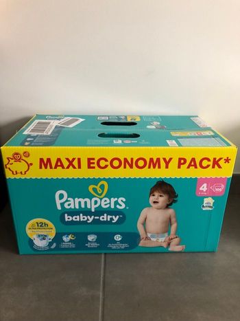 MaxiPack pack de couches Pampers taille 4