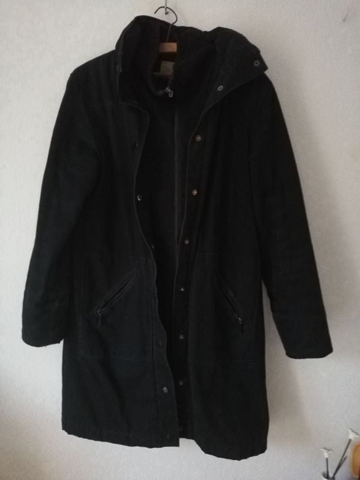 Manteau noir t. 40 Camaïeu.