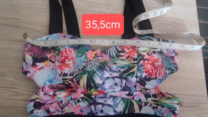 Robe à motifs fleuris, Taille S/M (estimée) - photo numéro 3