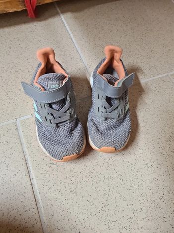 Basket adidas 24