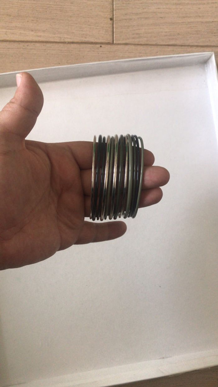 lot de 12 bracelets fantaisies - photo numéro 4