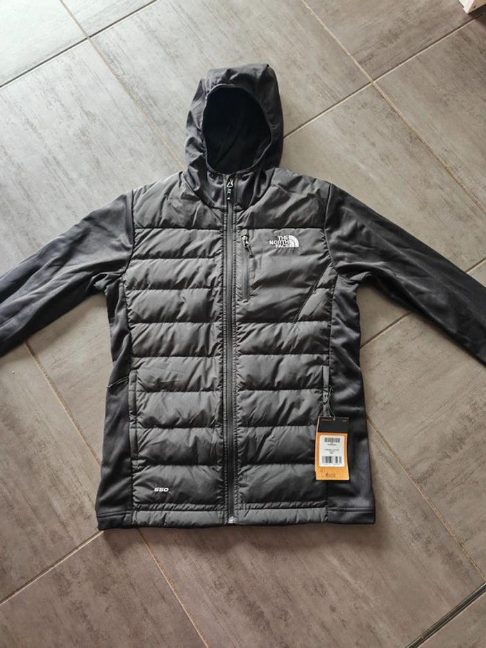 Veste à capuche noir the north face taille s neuve