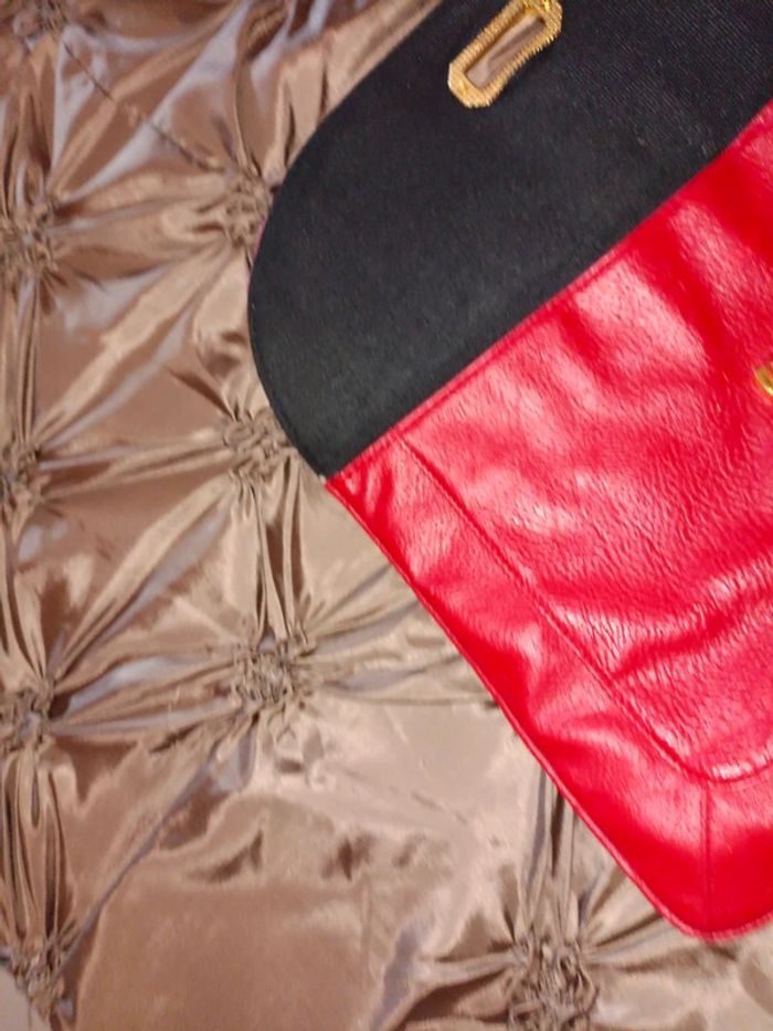 Sac à main pochette rouge