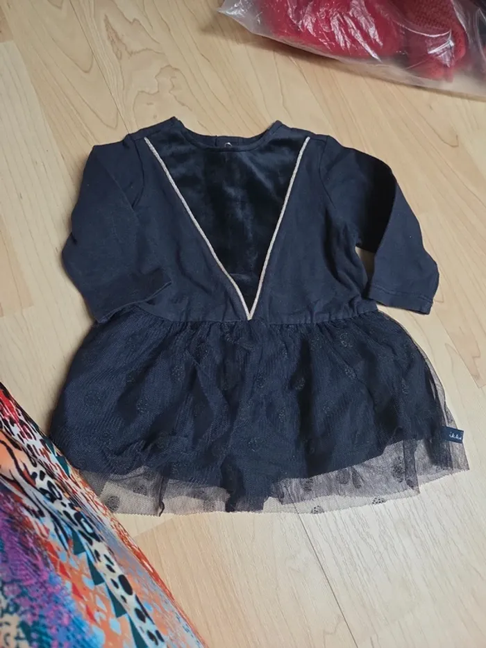 Robe ikks 3mois fille