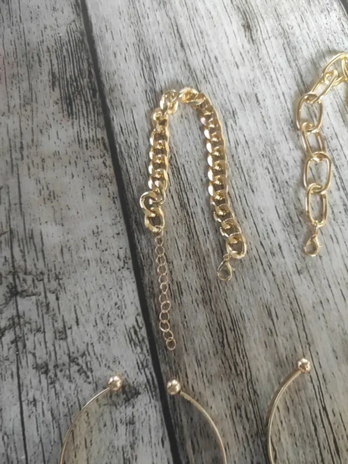 Lot 4 bracelets dorés - photo numéro 4