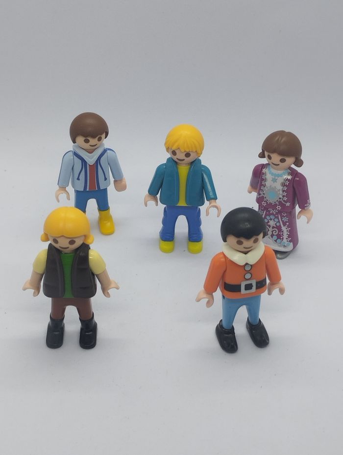 Playmobil lot n°6 de 5 enfants
