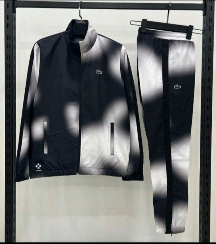 Ensemble lacoste - photo numéro 2