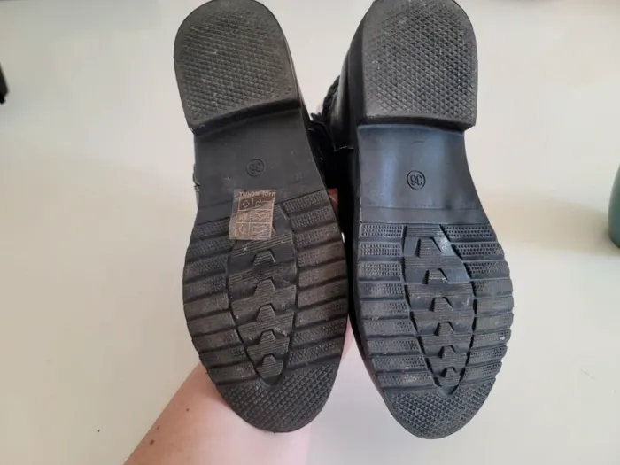 Bottines noire neuve juste essayé t36 - photo numéro 6