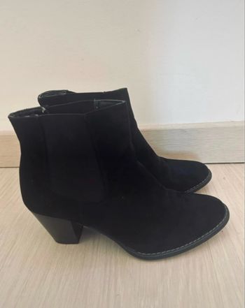 Bottines en daim noires